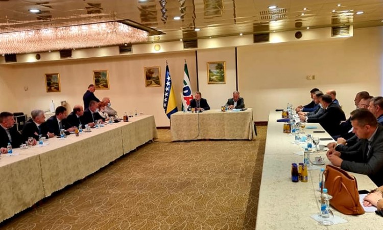 Izetbegović: Otpala je mogućnost sastanka sa Dodikom