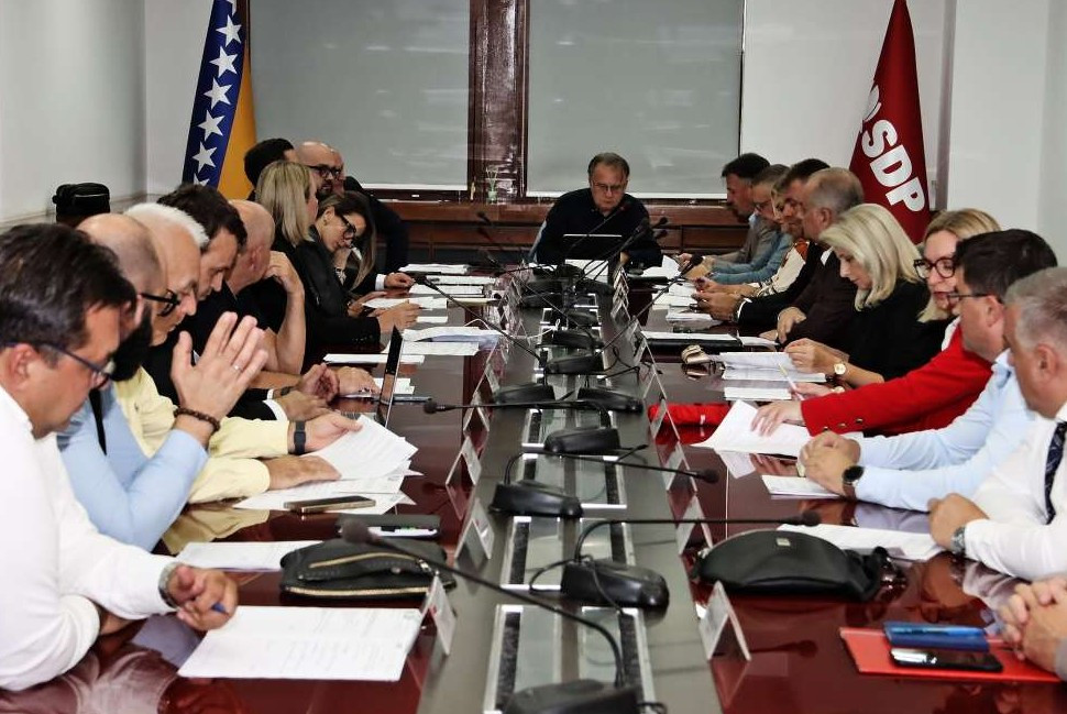 Predsjedništvo SDP BiH: Hitno smijeniti kadrove SNSD-a iz izvršne i zakonodavne vlasti