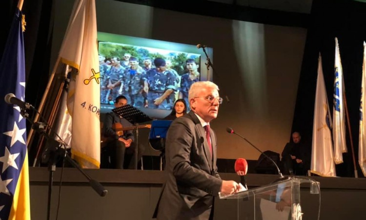 Džaferović: Oružanih snaga BiH će biti i mogu samo jačati