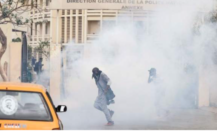 U nasilnim protestima zbog presude opozicionom lideru u Senegalu ubijeno devet osoba