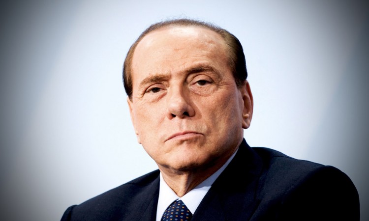Silivio Berlusconi ponovo hospitaliziran