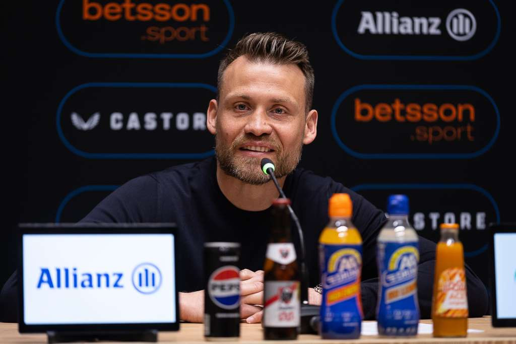 Simon Mignolet najavio kraj karijere