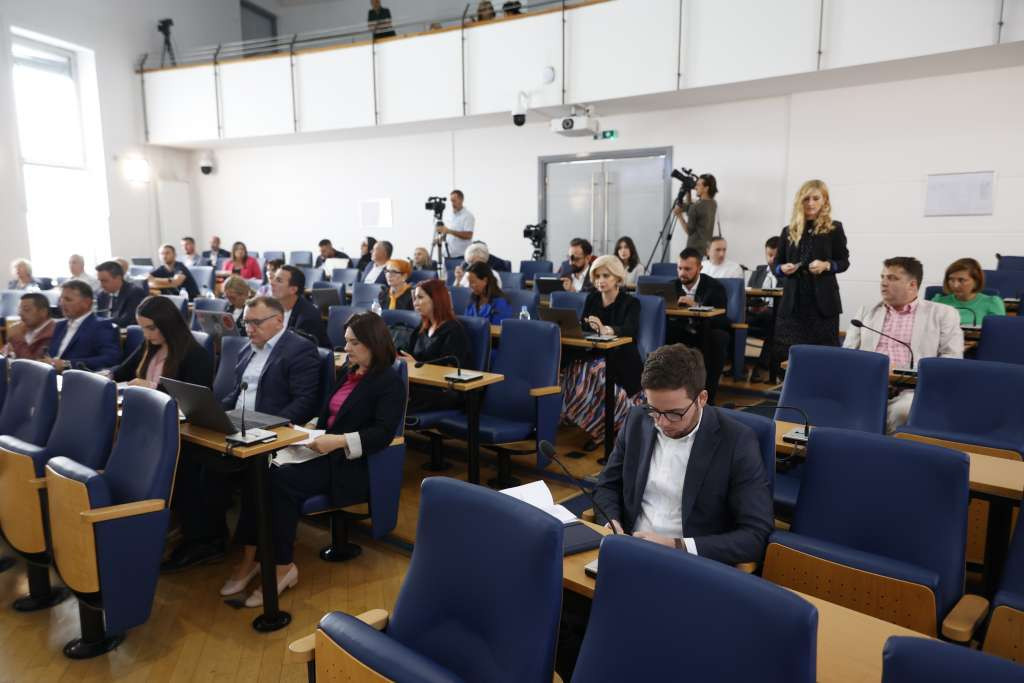 Skupština KS usvojila Izvještaj o poslovanju "Veterinarske stanice" za 2019. i 2020. godinu