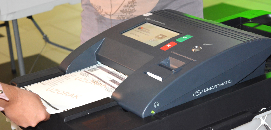 Počelo testiranje optičkih skenera za glasačke listiće