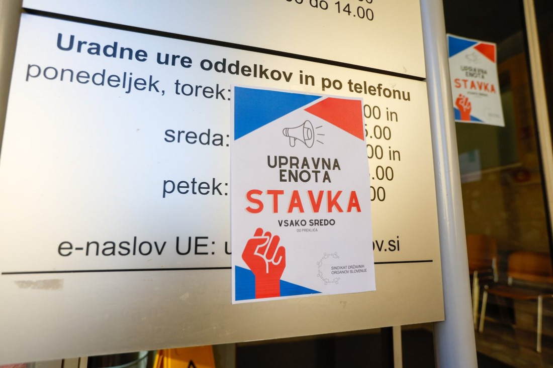 Štrajk u upravnim jedinicama u Sloveniji