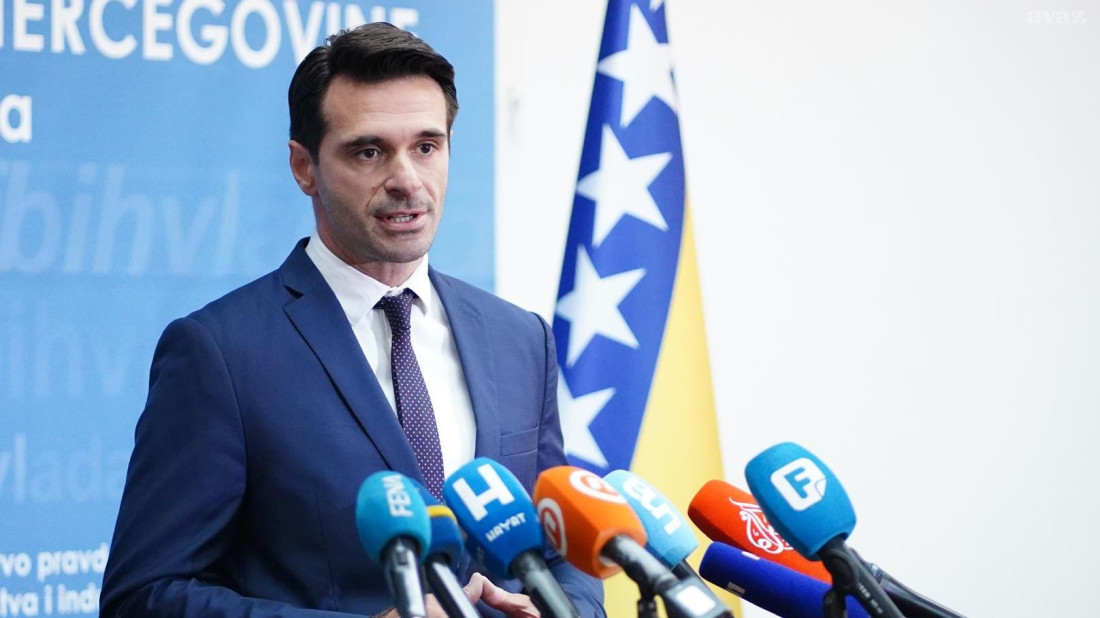 Odobrena sredstava za plaće radnicima Zraka