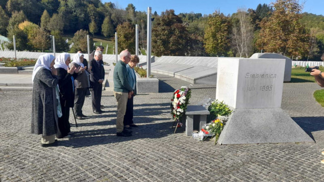 Senatori Shaheen i Welch s ambasadorom Murphyjem u dolini bijelih nišana