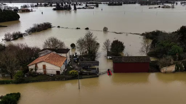 Jedna nestala osoba u Francuskoj, četiri departmana u stanju crvene uzbune zbog nevremena