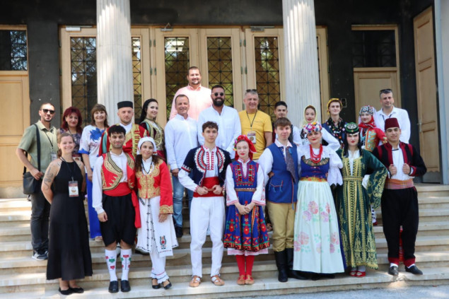 Sarajevo slavi raznolikost: Ministar Magoda ugostio ucesnike IV Internacionalnog festivala folklora