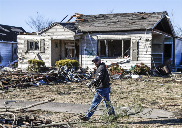 Najmanje 18 mrtvih u tornadu u Arkansasu, desetine hiljada bez struje