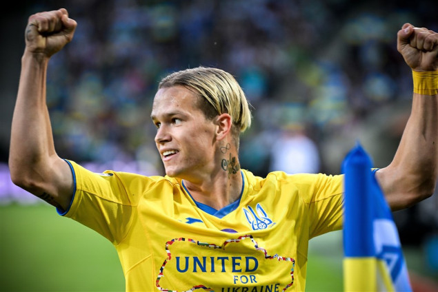 Mykhailo Mudryk novi je fudbaler Chelseaja