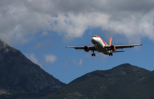 Crna Gora uvodi vize za državljane Rusije, Turske i drugih zemalja, ekonomski stručnjaci zabrinuti