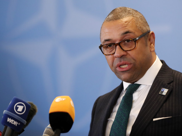 Cleverly: Ruski napadi imaju za clj prinuditi Ukrajince na poslušnost