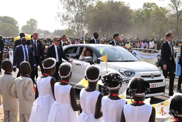 Papa Franjo pozvao na prekid krvoprolića u Južnom Sudanu