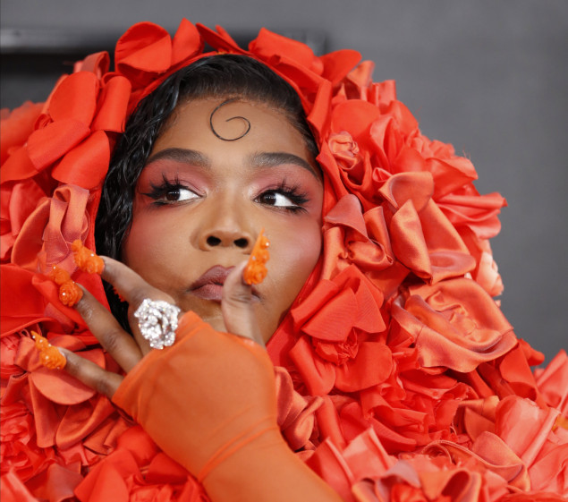Lizzo kaže da 'odustaje' nakon 'laži' protiv nje