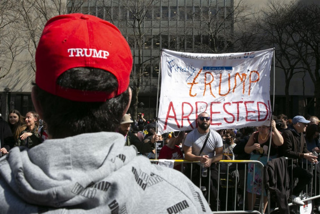 Trump se prvi put oglasio na svojoj društvenoj mreži i poslao poruku pristašama