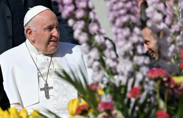 Papa Franjo: Međunarodne odnose regulisati razumom, a ne silom