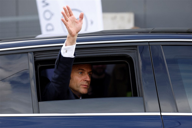 Demonstranti se okupljaju uoči Macronove posjete Vendomu