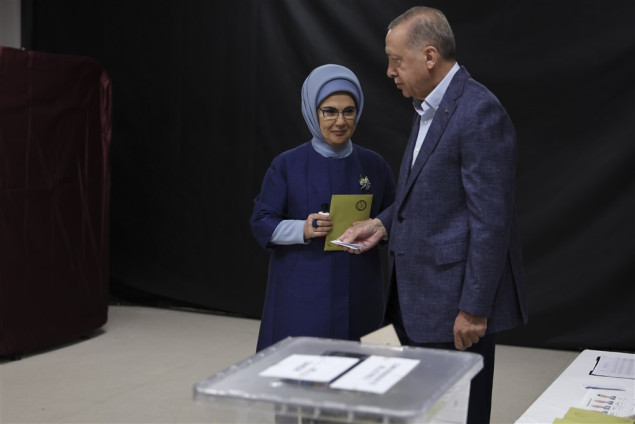 Turski predsjednik Erdogan glasao u Istanbulu