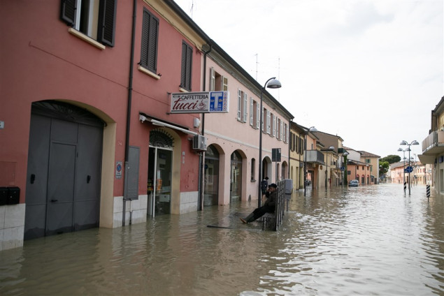 Više od 23.000 ljudi i dalje je van domova nakon poplava u Italiji
