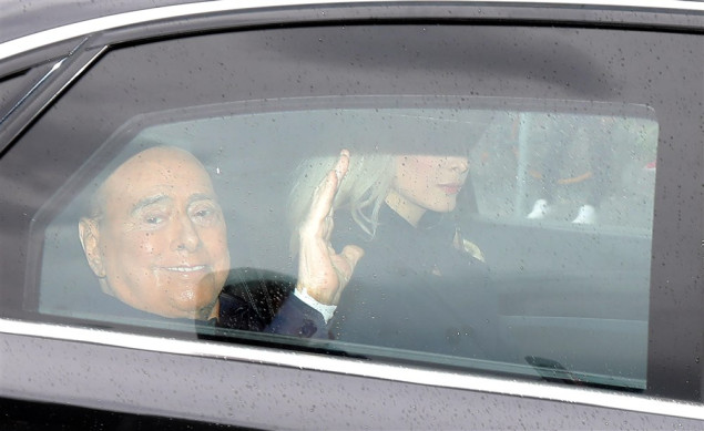 Berlusconi otpušten iz bolnice nakon 45 dana