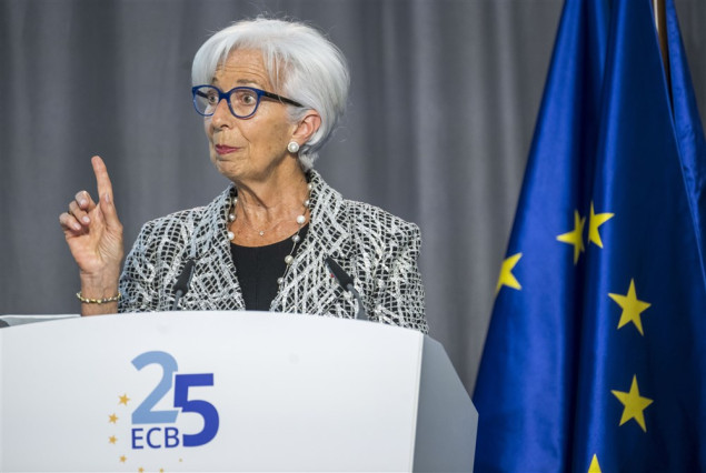 Šefica ECB-a Lagarde: Nastaviće se rast kamatnih stopa