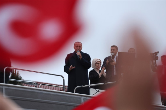 Erdogan se u Istanbulu zahvalio biračima i proglasio pobjedu na izborima