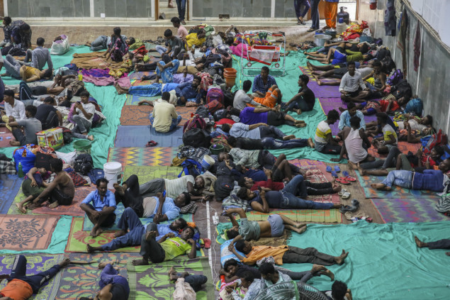 Više od 40.000 evakuisano u Indiji i Pakistanu pred dolazak snažnog ciklona