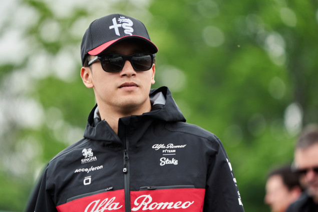 Zhou Guanyu produžio ugovor sa Alfa Romeom