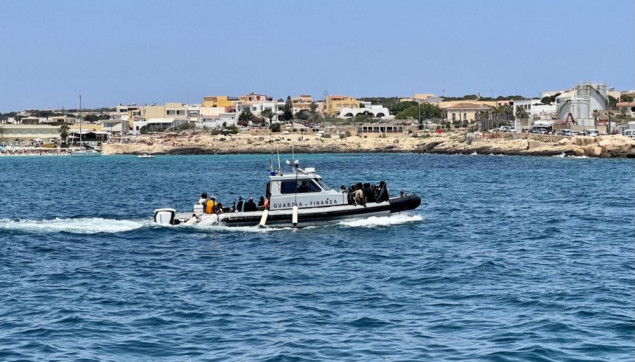 Deseci migranata spašeni u Italiji i Grčkoj