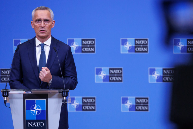 Stoltenbeg: NATO će usvojiti niz mjera kako bi Ukrajinu učinili još jačom
