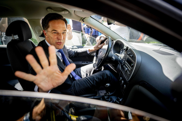 Rutte neće tražiti peti mandat