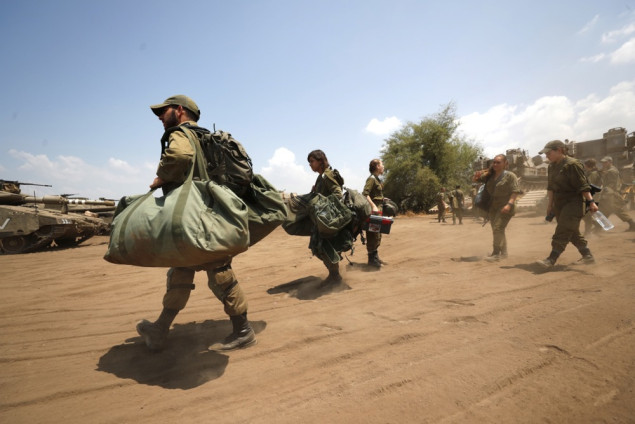 Hiljade izraelskih rezervista obustavljaju vojnu službu zbog planirane reforme pravosuđa