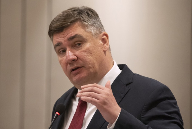Milanović: Prste dalje od Dodika
