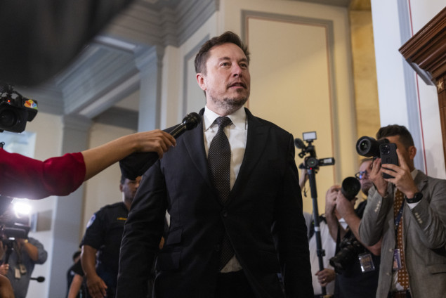 Musk želi da njegova platforma X bude rival YouTubeu i LinkedInu u pogledu video usluga i zapošljavanja
