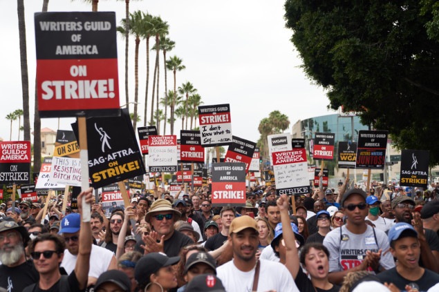 Štrajk holivudskih scenarista: na pomolu novi pregovori sa studijima