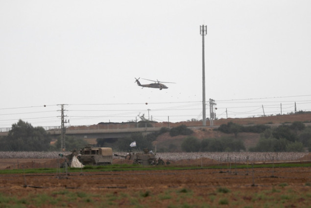 Izraelske snage helikopterom izvele napade na jugu Libana