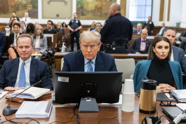 'On je kao mafijaški bos': pravni stručnjaci o Trumpovim napadima na sudije