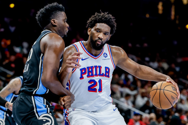 Embiid mora na operaciju koljena