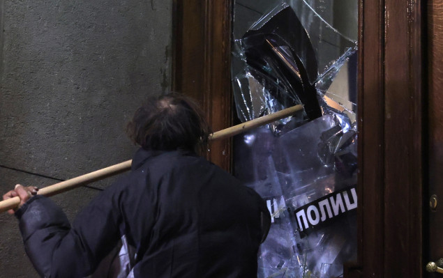 EU: Nasilje na protestima neprihvatljivo, istražiti izborne neregularnosti