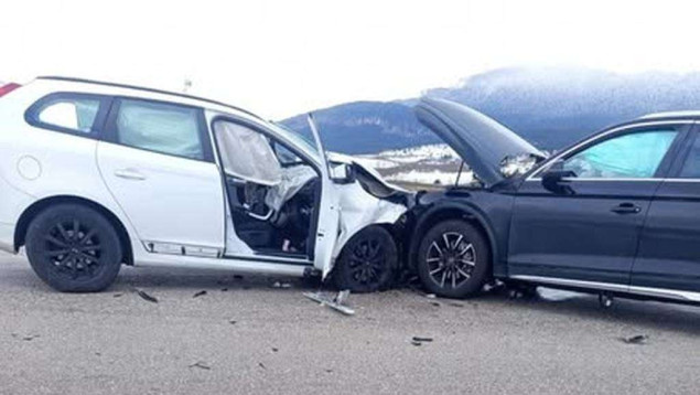 Više osoba ozlijeđeno u prometnoj nezgodi kod skijališta u Kupresu