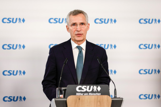 Stoltenberg: Alijansa ne planira slanje trupa u Ukrajinu
