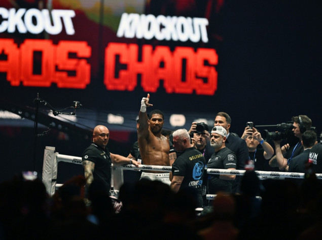 Joshua nokautirao Prengu nakon dva nokdauna u spektakularnom povratku u ring