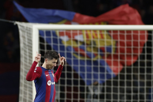 Barcelona preko Napolija do četvrtfinala