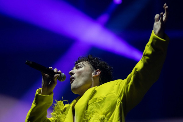 Švicarski pobjednik Eurosonga Nemo vraća trofej zbog nastavka učešća Izraela na takmičenju