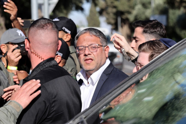 Izraelski ministri prijete raspuštanjem vlade ako Netanyahu pristane na Bidenov prijedlog