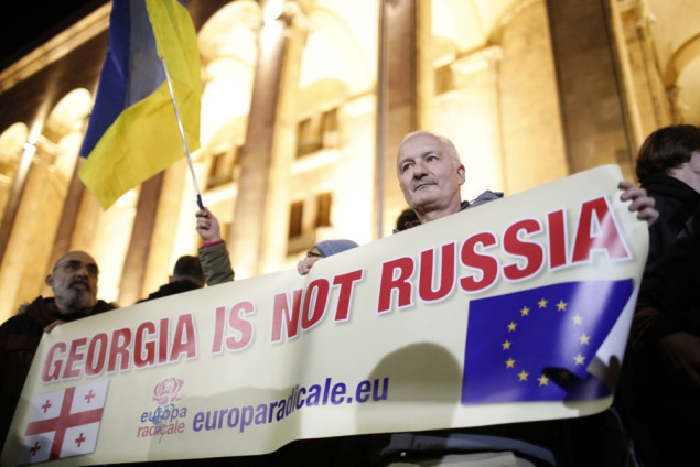 Desetine hiljada demonstranata u Tbilisiju traži poništavanje izbora u Gruziji