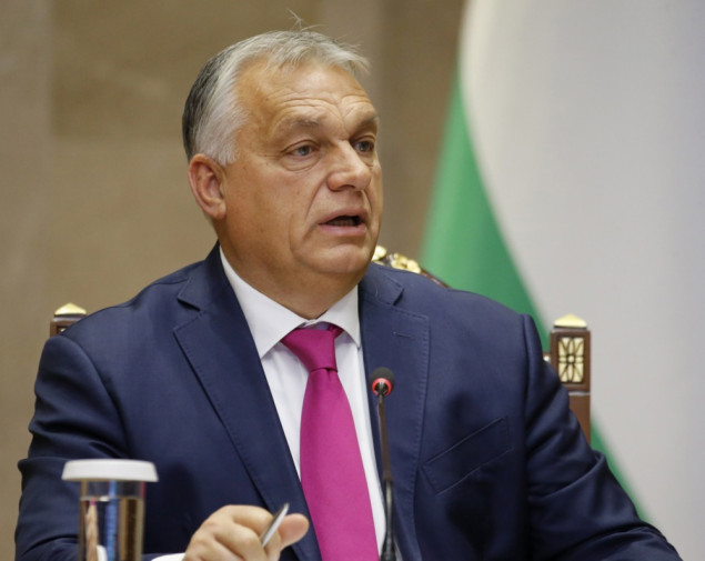 Orban stao u odbranu Dodika