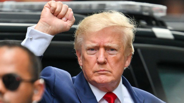 Trump poziva na 'trenutnu' objavu naloga za pretres njegove rezidencije