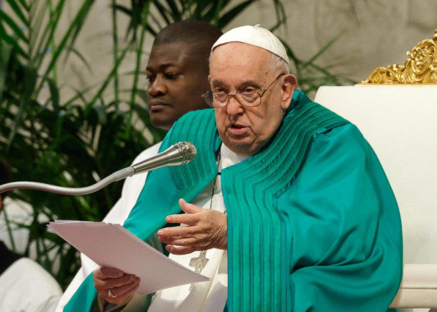 Papa Franjo poziva na istragu kako bi se utvrdilo da li izraelski napadi u Gazi predstavljaju genocid